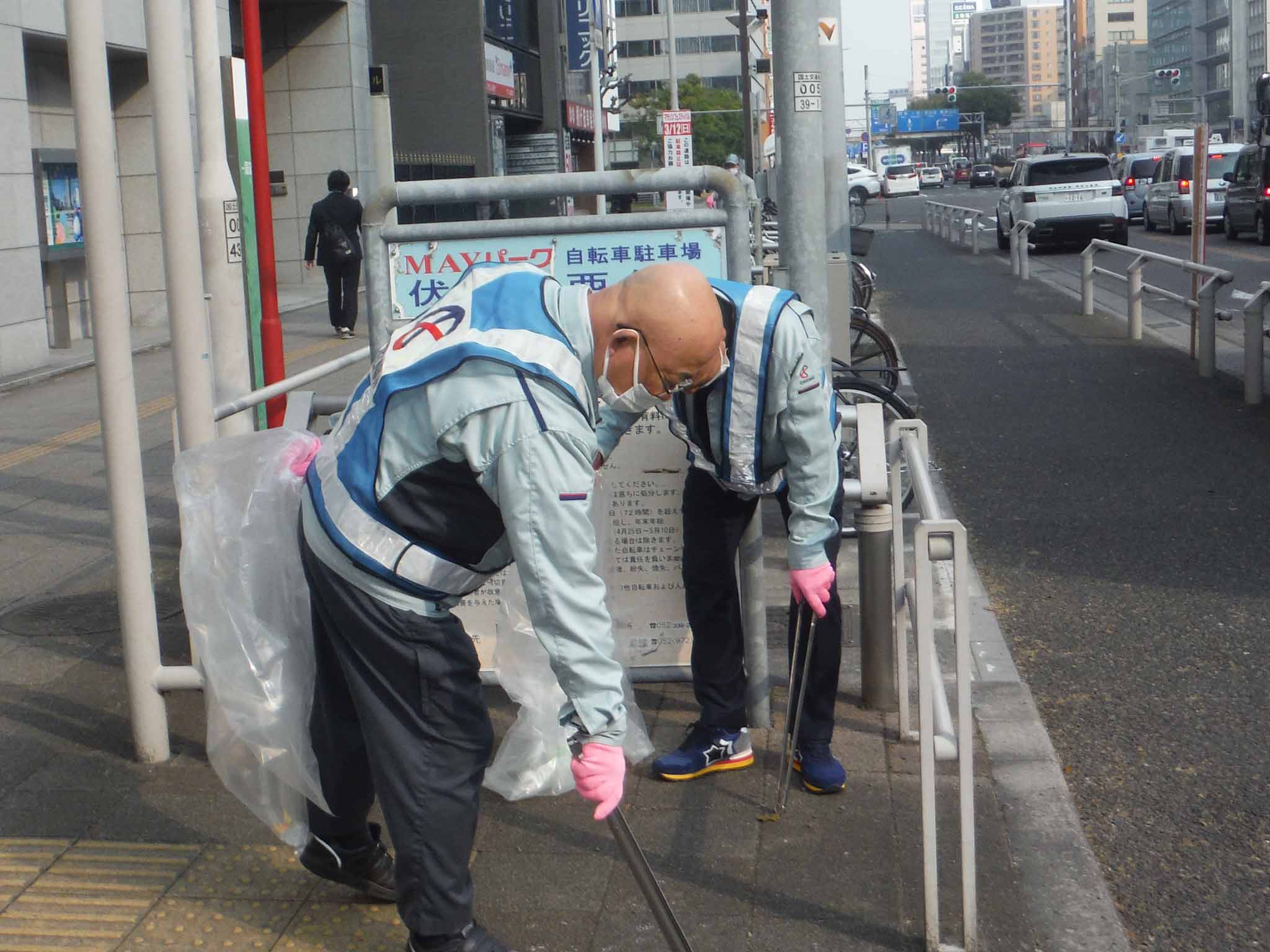 名古屋ウィメンズマラソン2023清掃ボランティア活動の様子